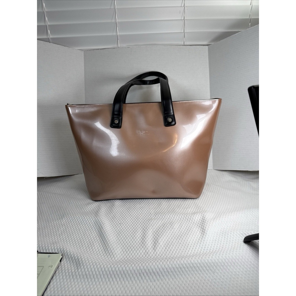 Beijo Mauve Black Shiny Poly Vinyl Large Purse/Tote Bag Zipper With Dust Bag.